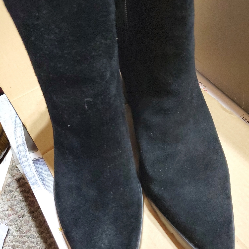 Franco Sarto Elegant Black Women's Boots Size 9. NWOT High Ankle Style